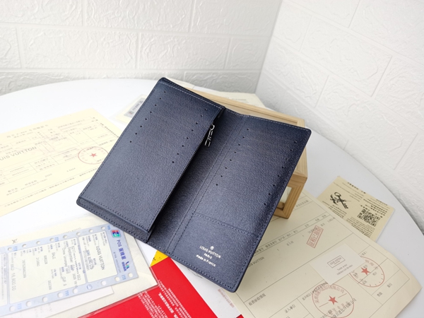 LVコピーウォレット細部ディテール